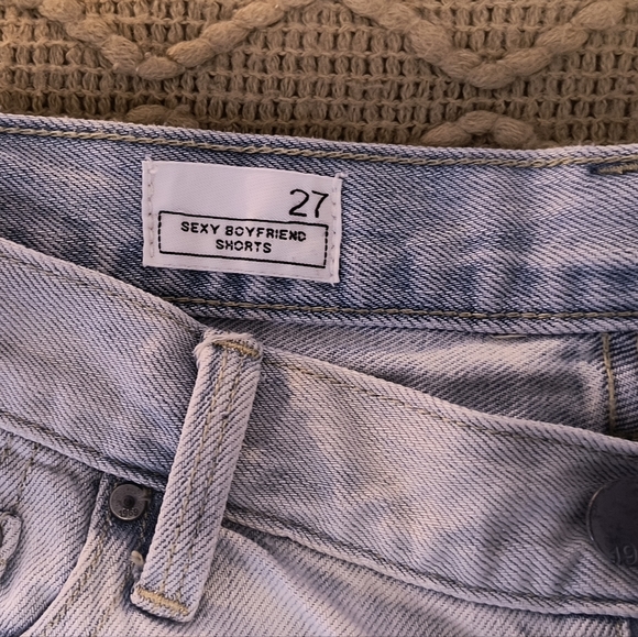 Women's Gap shorts - Picture 2 of 4